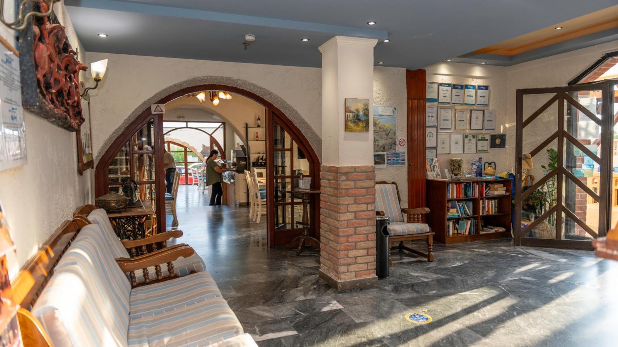 Evina Rooms & Suites Kokkini Hani المظهر الخارجي الصورة